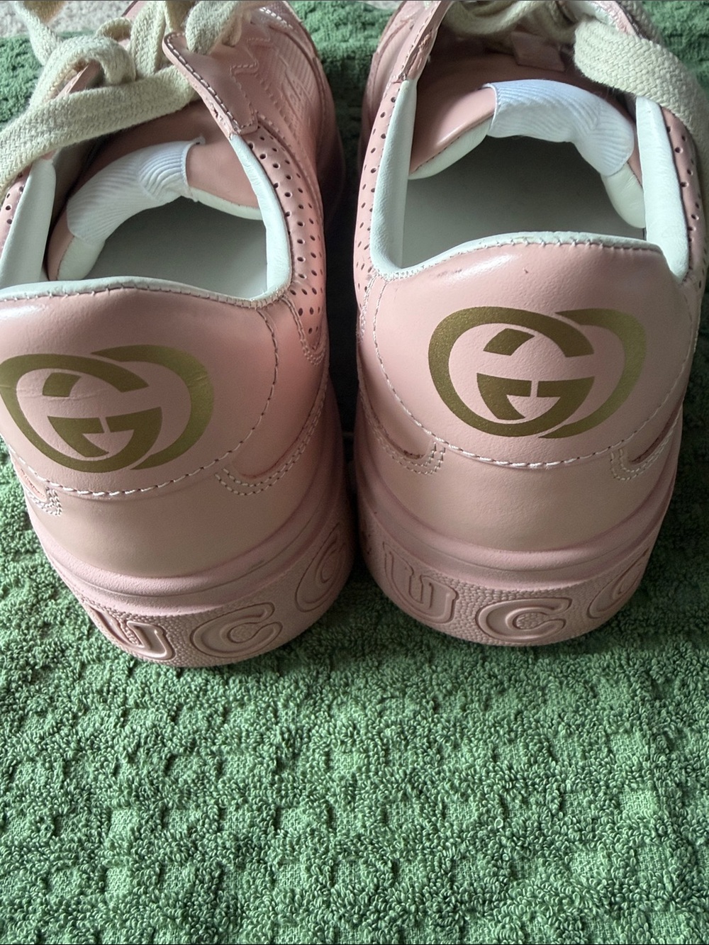 Gucci Women’s Pink Leather Platform Sneakers — Brand: - Picture 3 of 6